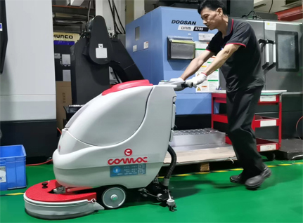 走進(jìn)車(chē)間，領(lǐng)略工業(yè)場(chǎng)景清潔利器